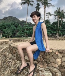 Beauties of asia 4 5db70f208393b.jpg