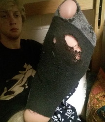 Webfinds boy feet 2 5db86d58f0278.jpg