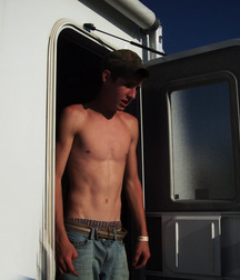 Lovely Boys 5db875a2579fe.jpg