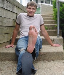 Webfinds boy feet 3 5db8bb6d859e2.jpg