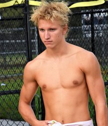 Muscle teens 2 5db8c32e5e9a1.jpg