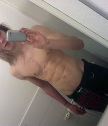 Muscle teens 2 5db8c331bc9f2.jpg