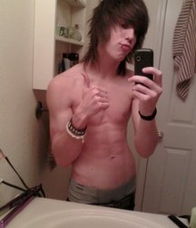 Muscle teens 2 5db8c35acb5c5.jpg