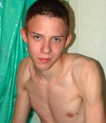 Randy 5db99c892f2f0.jpg