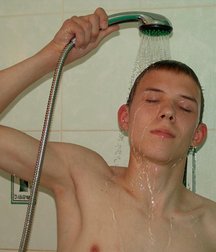 Randy 5db99c8cca780.jpg