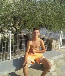 Sexy twinks 2 5dbc4943671af.jpg