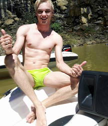 Sexy twinks 2 5dbc494ddd6d5.jpg