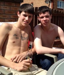 Just twinks 2 5dbc49d38719b.jpg