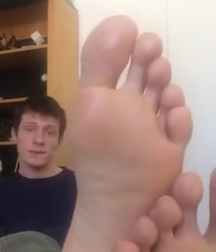 Barefoot and delicious 5dbc4db63f1a3.png