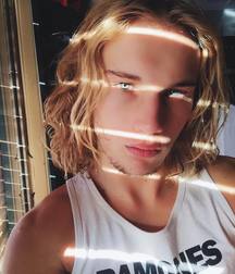 Amazing blonde beauties 5dbc7c22488c2.jpg