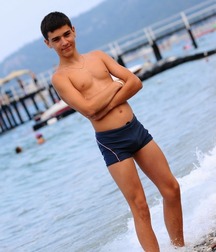 Speedos and shorts 5dbcdf465842a.jpg