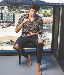 Famous feet 5dbda5cad6ffc.jpg