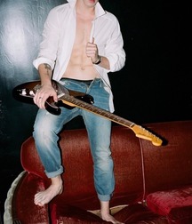Famous feet 5dbda5dc49f99.jpg