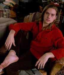 Famous feet 5dbda5ee9bd55.jpg