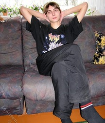 Adam 5dbe13b2e708c.jpg