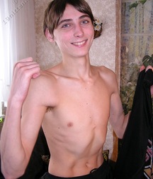 Adam 5dbe13b9ed1e0.jpg