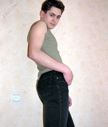 Adrian Solo 5dbe15693551d.jpg