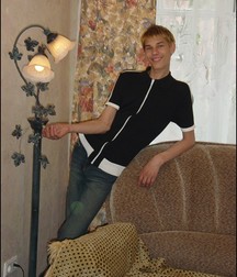 Ton @ home 5dbe173f286f1.jpg