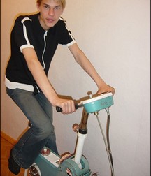 Ton @ home 5dbe174b73d96.jpg