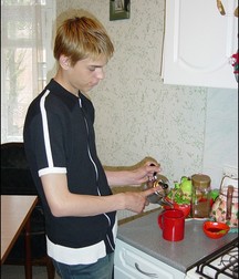 Ton @ home 5dbe17544a2be.jpg