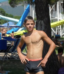 Tasty boys 5dbe30d9d6d1d.jpg