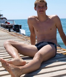 Tasty boys 5dbe30ffdda7a.jpg