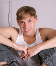 Tim taking boots off 5dbed1cd32f9d.jpg