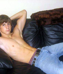 Twinks 199 5dbed5763d882.png