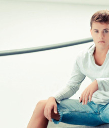 Blue jeans boys 5dbed8d8092bb.jpg