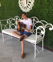 Boys in summer 2 5dbf2399af030.jpg