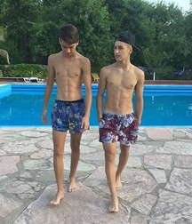 Boys in summer 2 5dbf23c8411ba.jpg