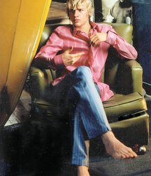 Best boy feet 5dbf46a19408a.jpg