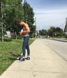 Boys in love 3 5dc0beed87a21.jpg