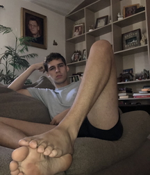 Sniffers are welcome 2 5dc0c120eafae.jpg