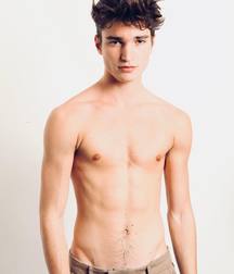 Model boys 2 5dc0d7bb81d80.jpg
