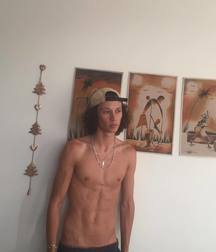 Model boys 2 5dc0d7be3cbbc.jpg