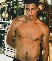 Model boys 2 5dc0d7c47962a.jpg