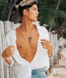 Model boys 2 5dc0d7f0da1f8.jpg