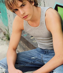 Twinks 200