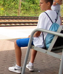 Youngster beauties 5dc410508945e.jpg