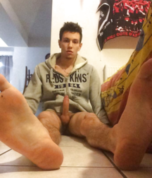 Twinks jocks and hunks 5dc4353852e2f.png