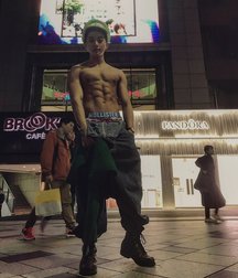 Asian boy power 5dc4861397cbd.jpg