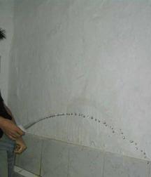 Taking a leak 5dc48ede16c29.jpg