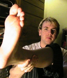 Worship twink feet 5dc554c88391f.jpg