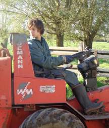Farmboys in boots 5dc6c437169fd.jpg