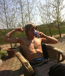 Beautiful hotties 2 5dc7064def8b5.jpg