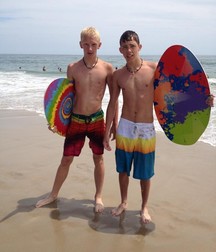 Bodies hard and hot 5dc72518a1bdd.jpg