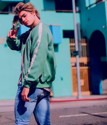 Twink models 5dc72d7f90ac9.jpg