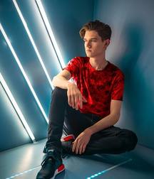 Twink models 5dc72d9c0e0b4.jpg
