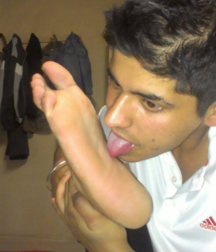 Big dicks and sweaty feet 5dc77c51afd10.png